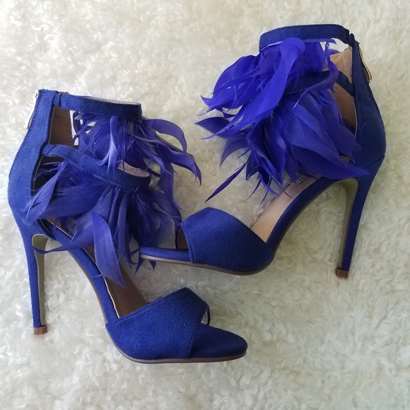 Cape Robbin Shoes - Cape Robbin Royal Blue Feather Heels Size: 6
